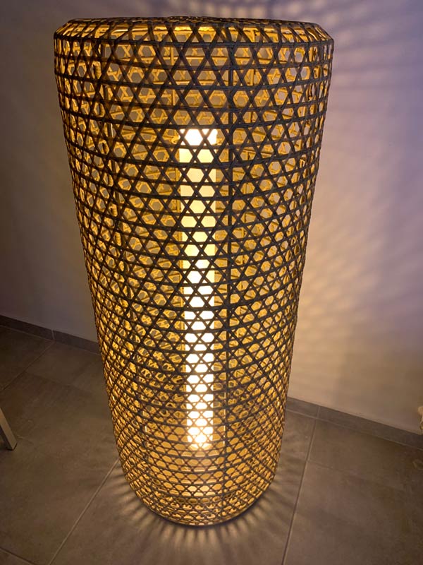 IMG_6980 Prémium Műrattan Kültéri LED Lámpa Bahama XXL - Image 1