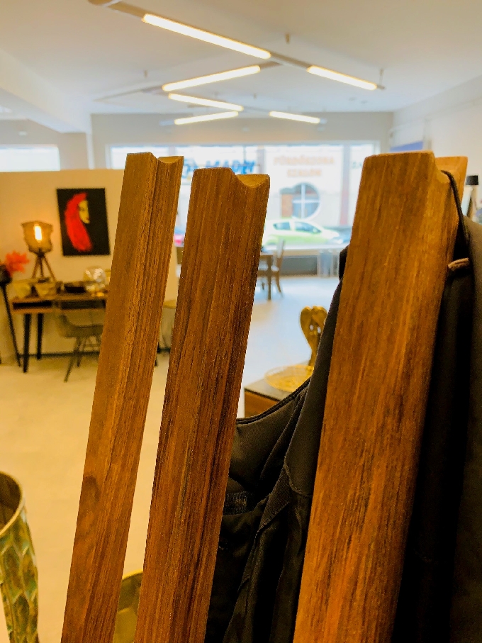 71 ArtMoon nut wood coat rack - Image 10