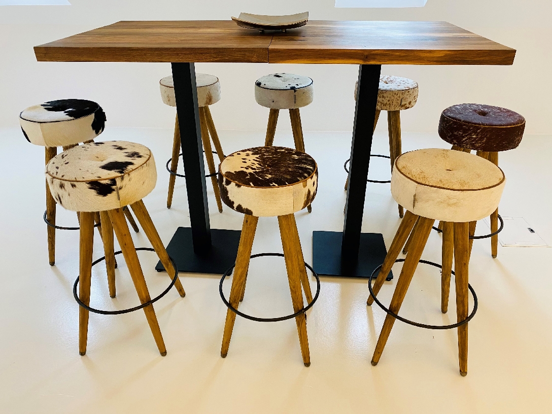 685 ArtMoon Walnut Wood Bar Table Set - 5 Pieces - Image 6