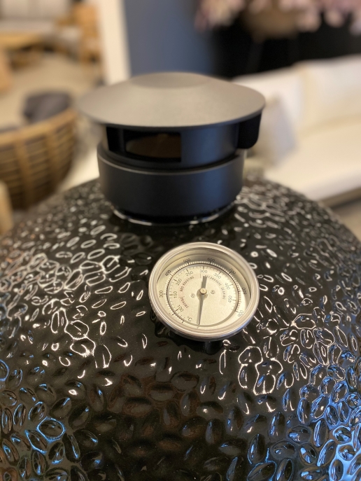 11_InPixio GLOBE_XL _Black_Kerámia_Légkeveréses_Faszenes_Grillsütő _Kamado_ BBQ