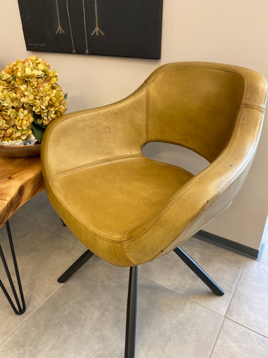 IMG_6287_InPixio Leather armchair in mustard yellow color - Image 6