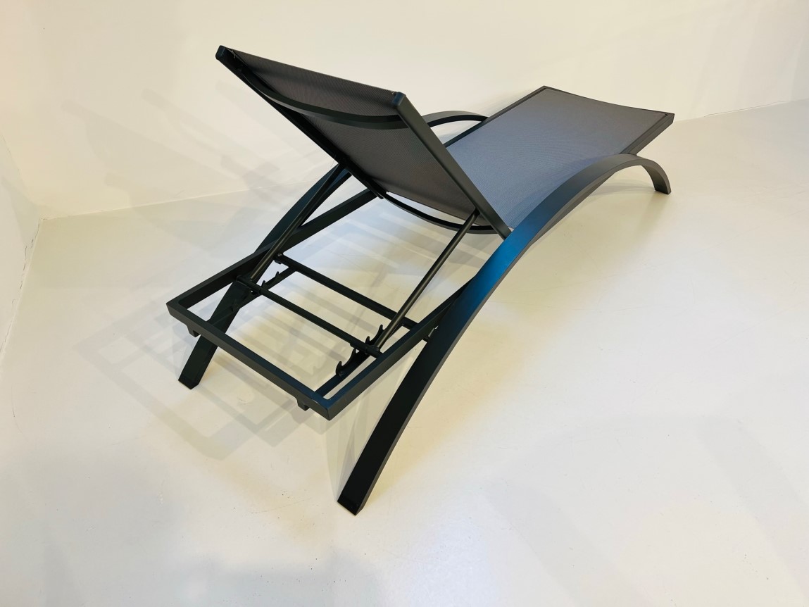 IMG_0652_InPixio Tampa Aluminium Sunbed - Image 22