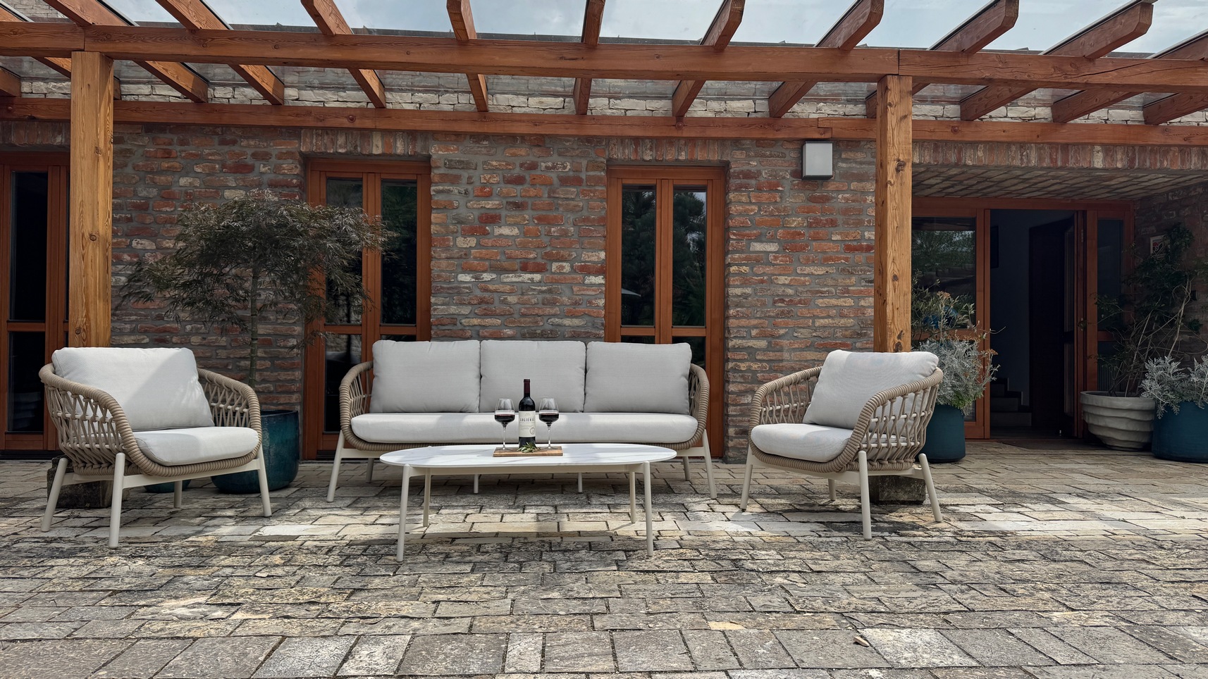 IMG_4274 Martinique Premium Outdoor Lounge Set - 4 pieces luxury garden furniture - Image 6